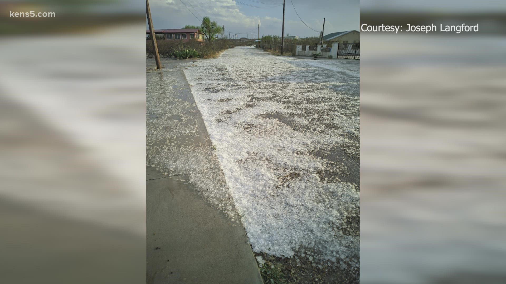 Video shows large amount of hail hitting Del Rio Monday