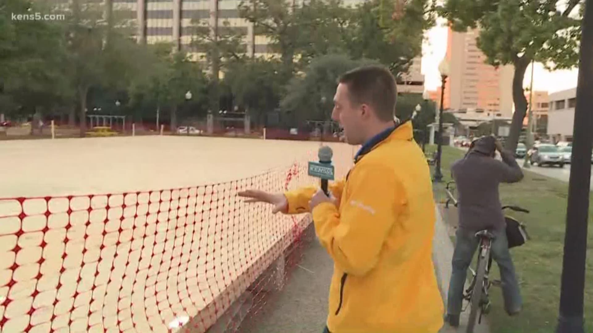 An ice skating rink is coming to Travis Park in Downtown San Antonio in early December.