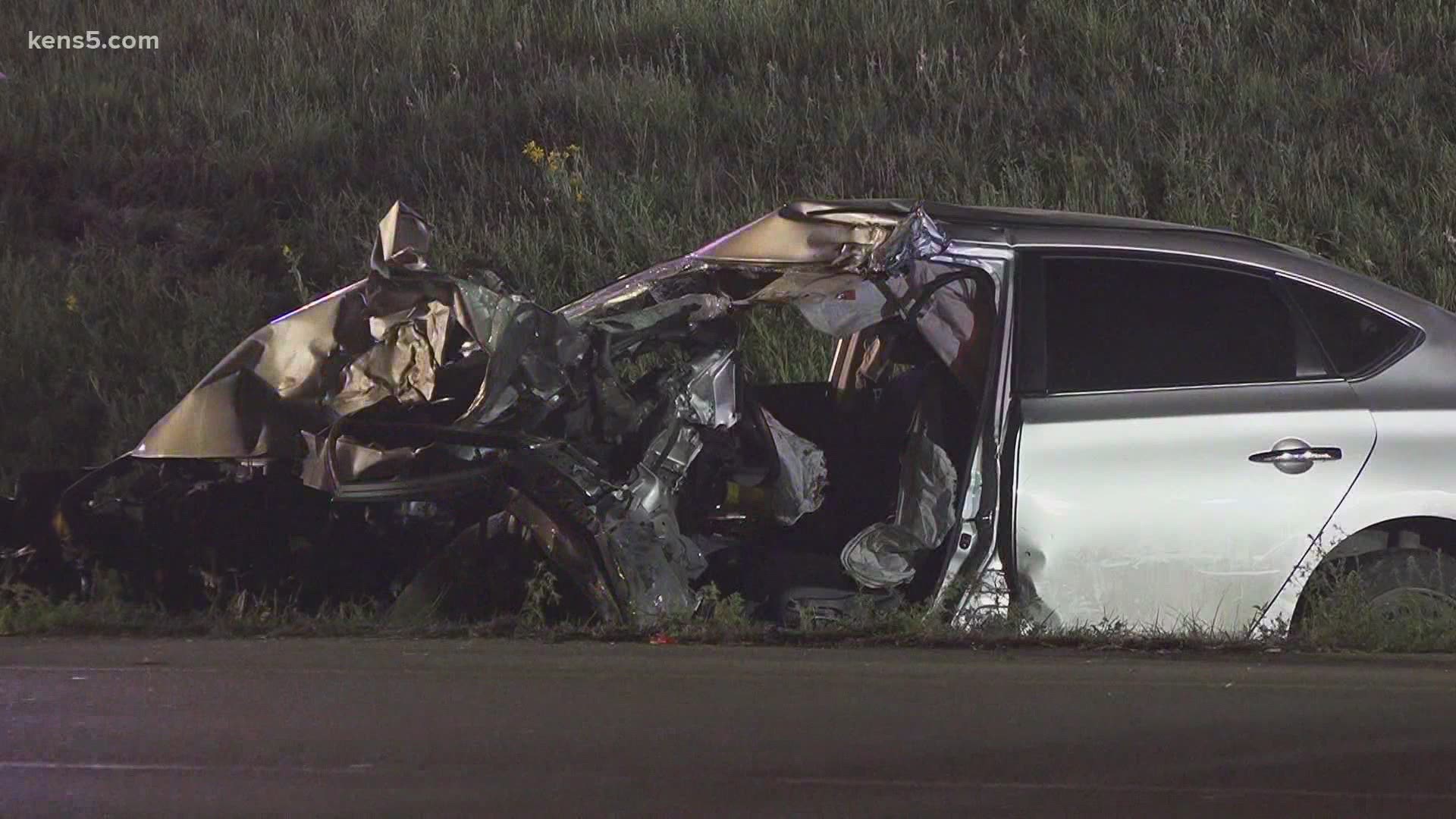 2 dead 1 critically injured after car crashes into tree in san mateo county police say - abc7 san francisco on fatal car crash san antonio 2021 today