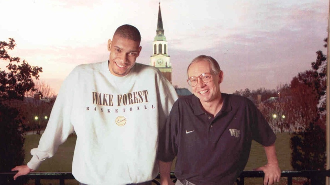 Duncan's road to Hall of Fame started on outdoor court on