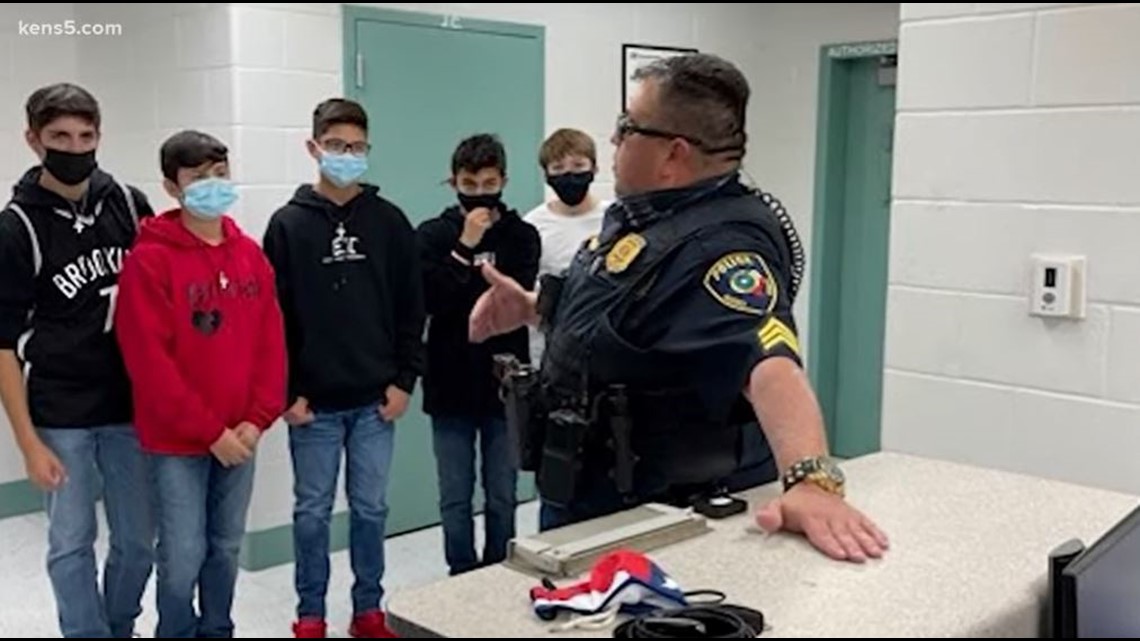 Texas sergeant gave tour to young teens one day before shooting - Vimarsana News
