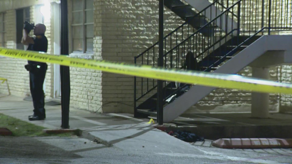 Man shot outside apartment complex on the southeast side | kens5.com