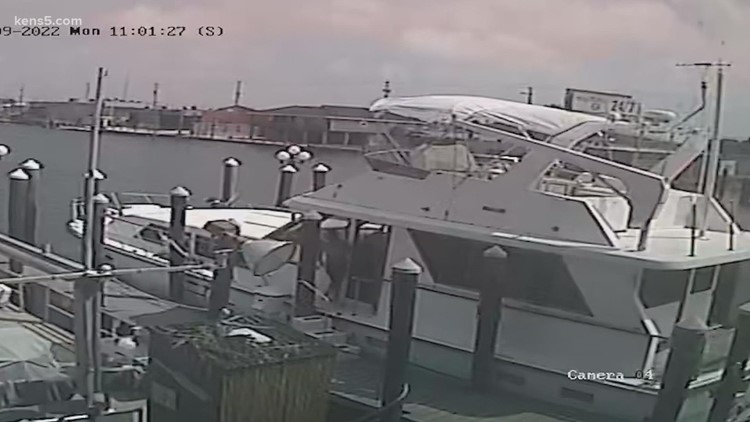 Woman captured on video stealing yacht in Texas