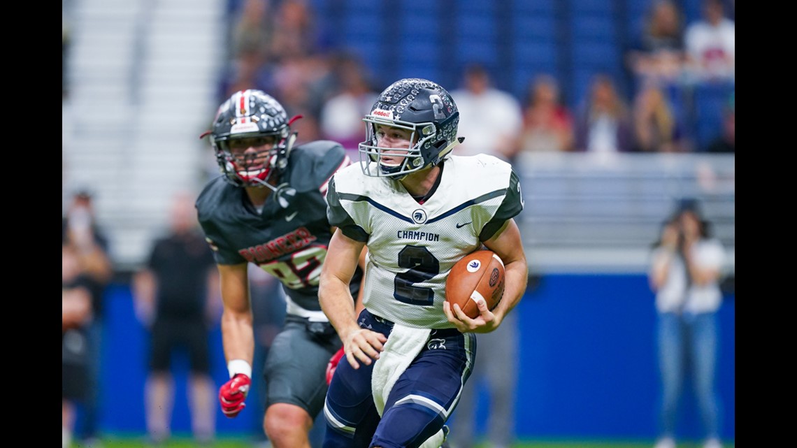 Boerne Champion survives OT playoff match to advance
