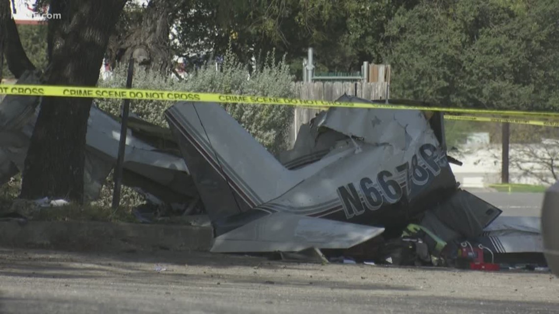 Victims Idd In Plane Crash That Killed 3 Near San Antonio Airport Aviation Expert Explains