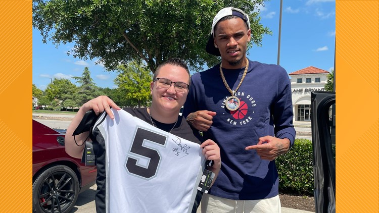 Photos show the signs, jersey alterations made by Spurs fans to