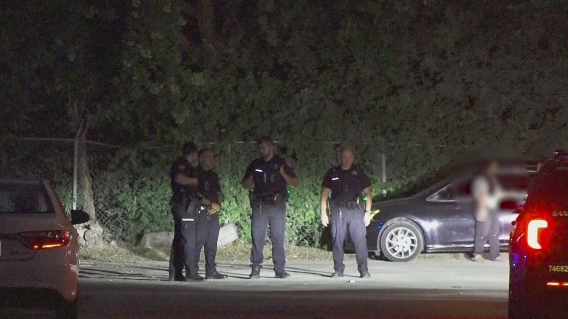 Teen recovering after being shot in leg - Vimarsana News