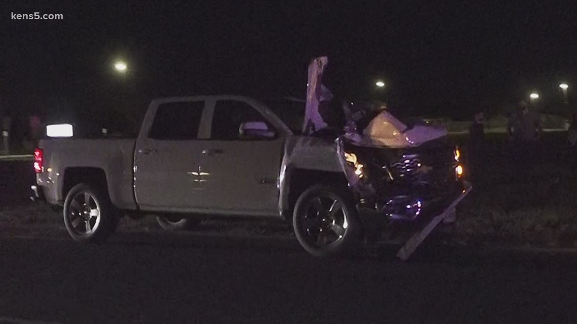 Police Truck hits cow, causes chain reaction crash on south side