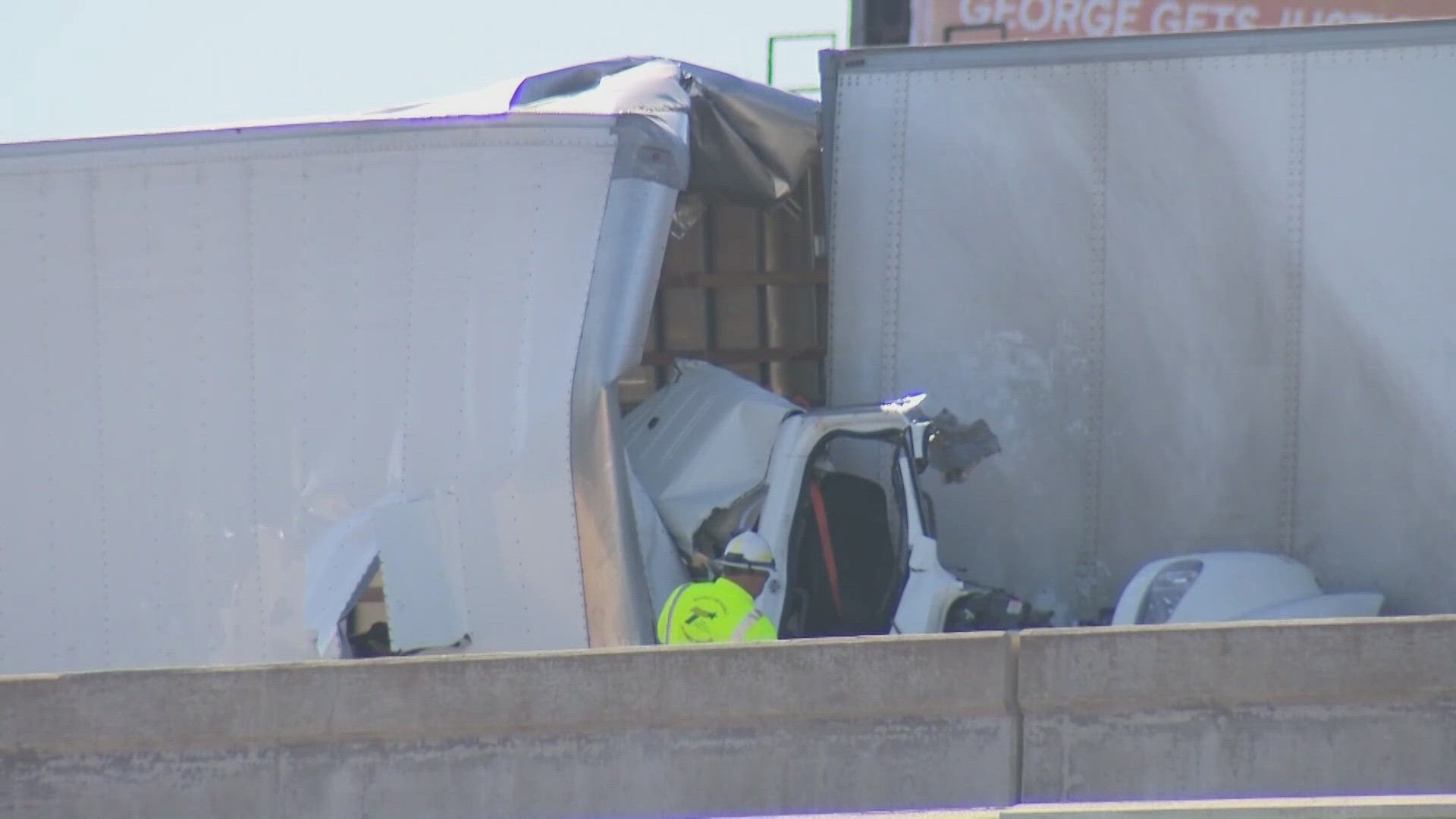 kens5.com - Luke Whitney - Spurs fans, event goers warned of traffic delays amid I-35 construction project near Frost Bank Center