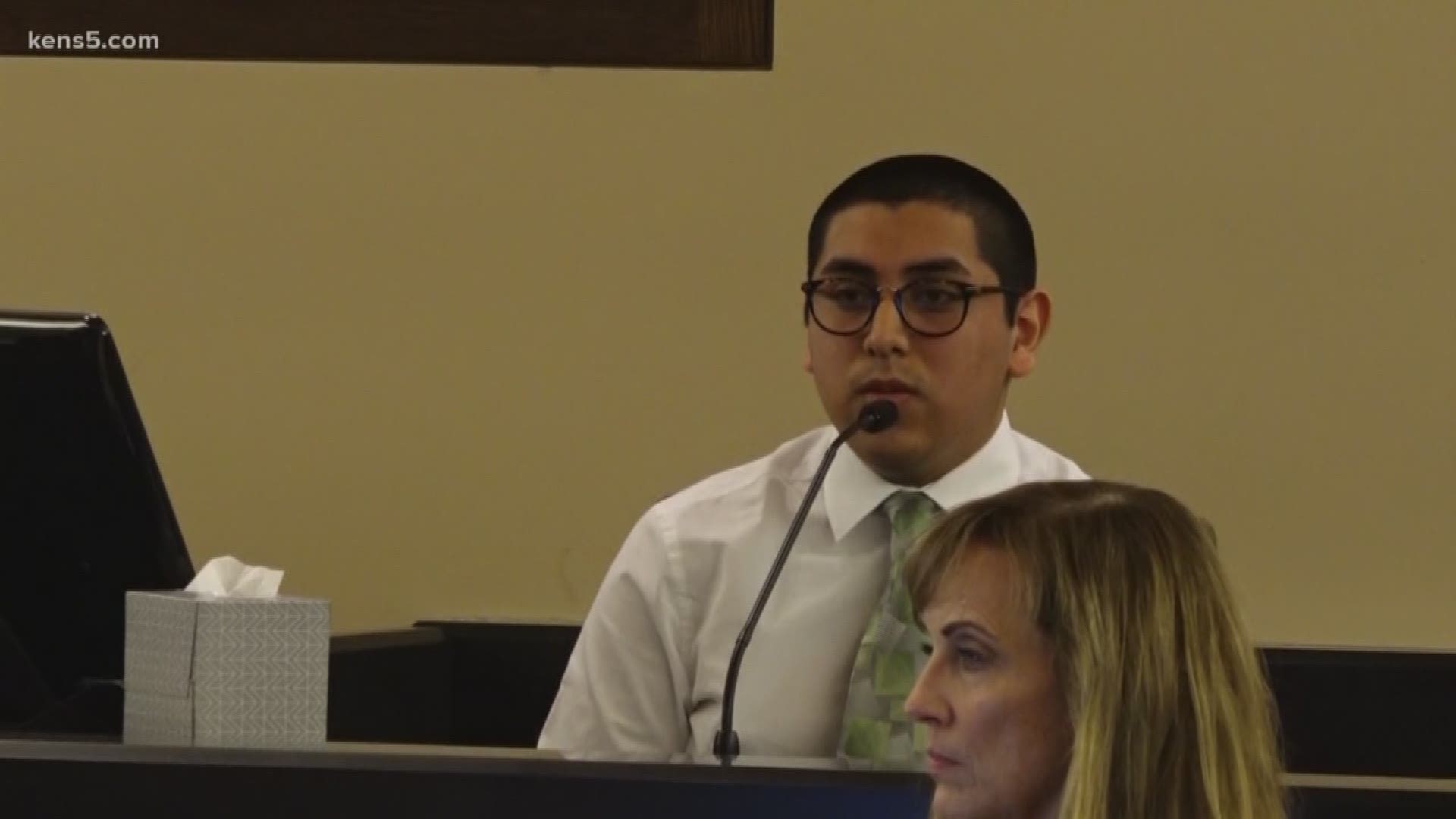 In the murder trial of Jonathan Perales, the defendant took the stand and said that the victim that died, Michael Robinson, fired first. But an expert witness says that Perales fired first.