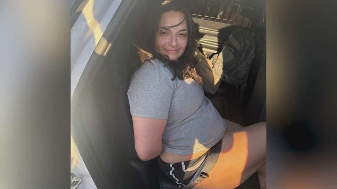 AFFIDAVIT: San Antonio man arrested in connection to armed smash-and ...