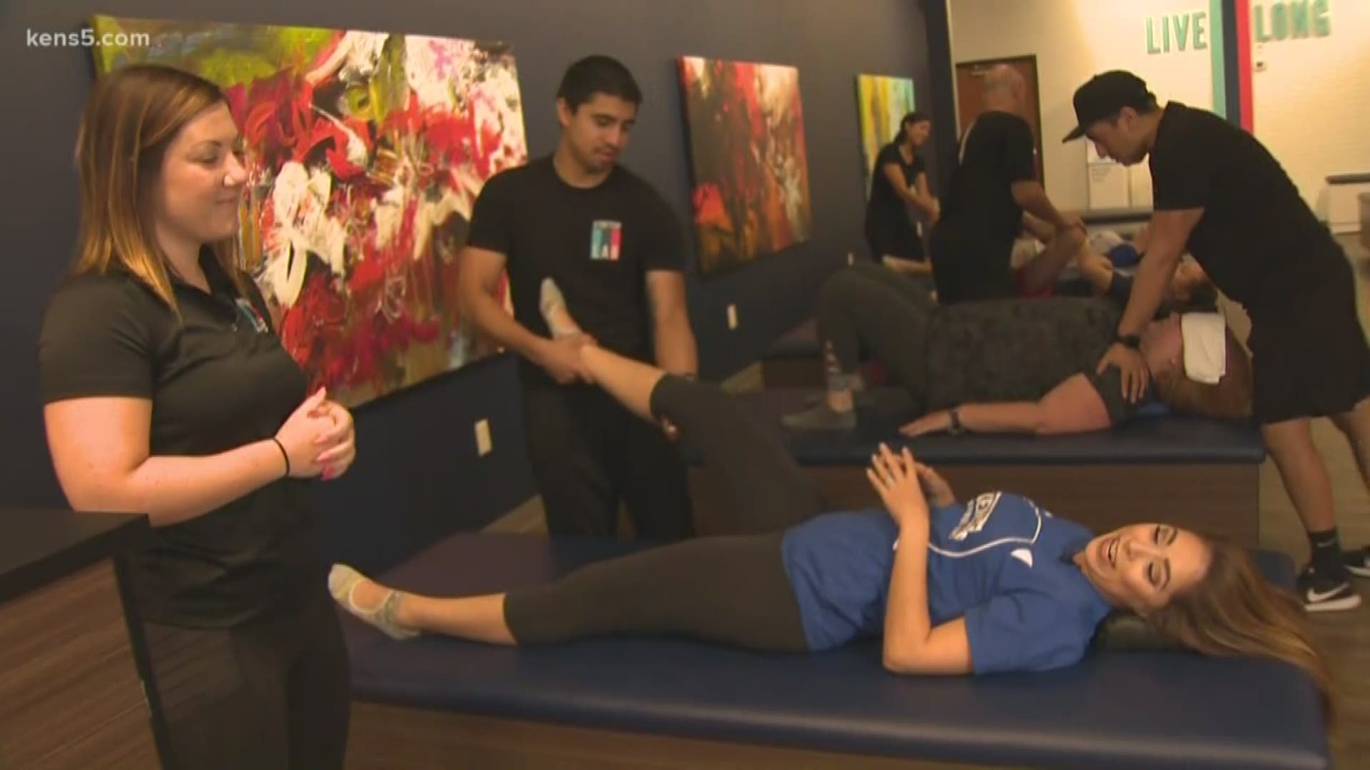 Looking to give your problems a good stretch? Audrey Castoreno stops by a new spot in town that promises to do just that-- the StretchLab.