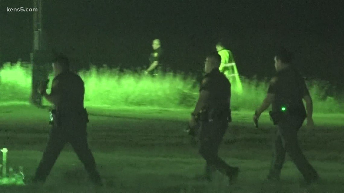 SAFD: At least 29 possible undocumented migrants detained on southwest side - Vimarsana News