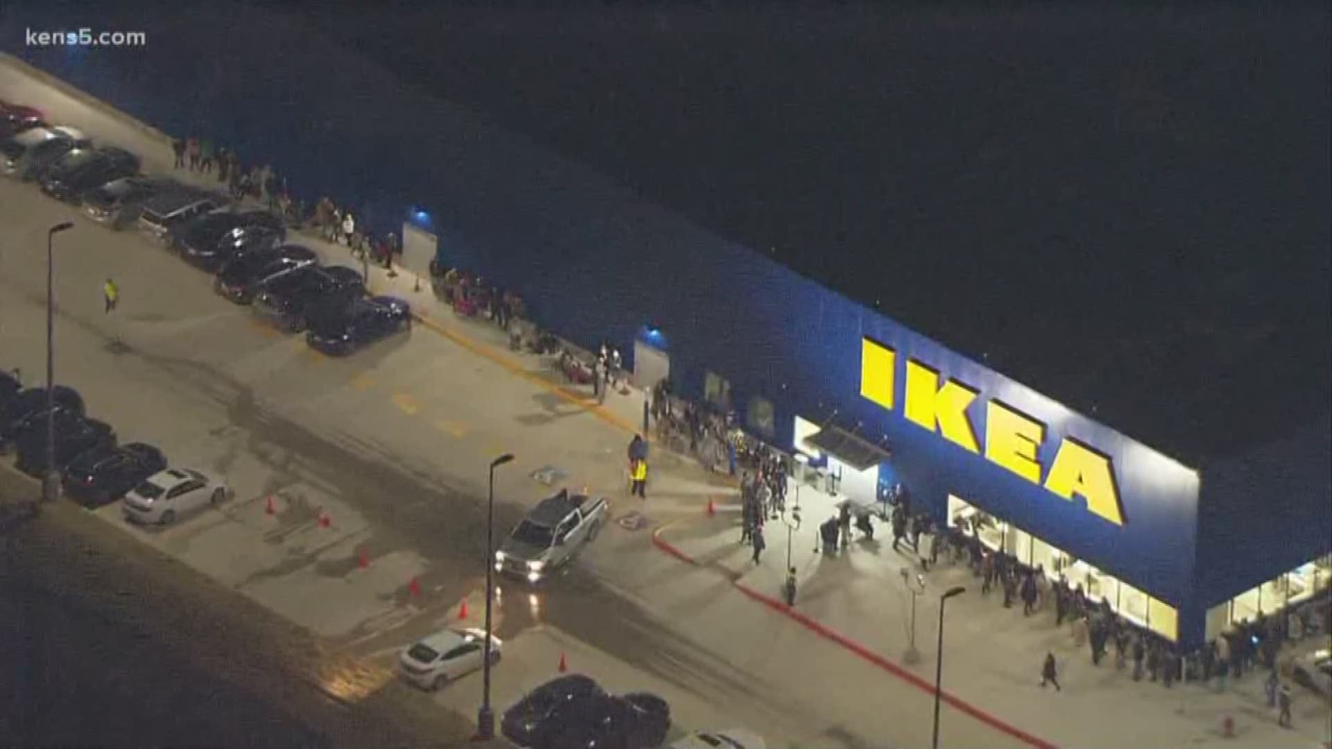 IKEA Live Oak officially opens its doors Wednesday! The store says it's "returning the favor" to the community who has welcomed the Swedish furniture giant to South Texas with an extravagant grand opening celebration.