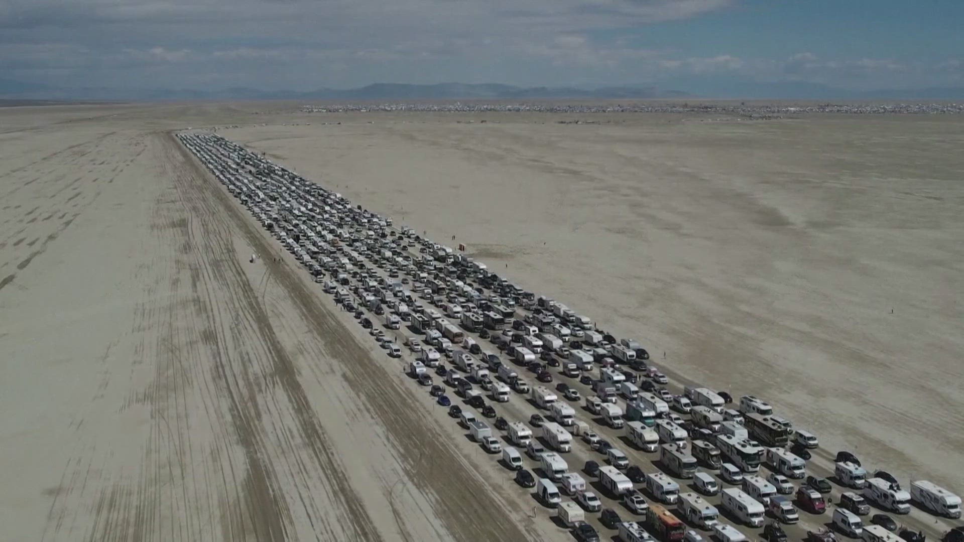 Wait times to exit Burning Man drop after flooding left tens of thousands  stranded in Nevada desert