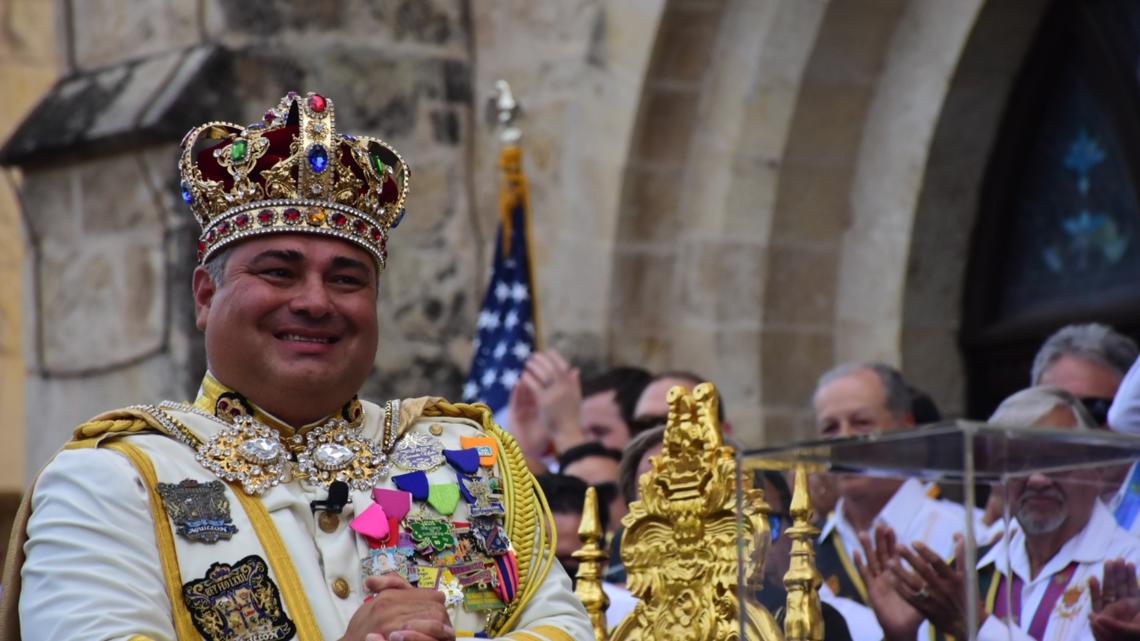 Rey Feo LXXII crowned in heart of San Antonio