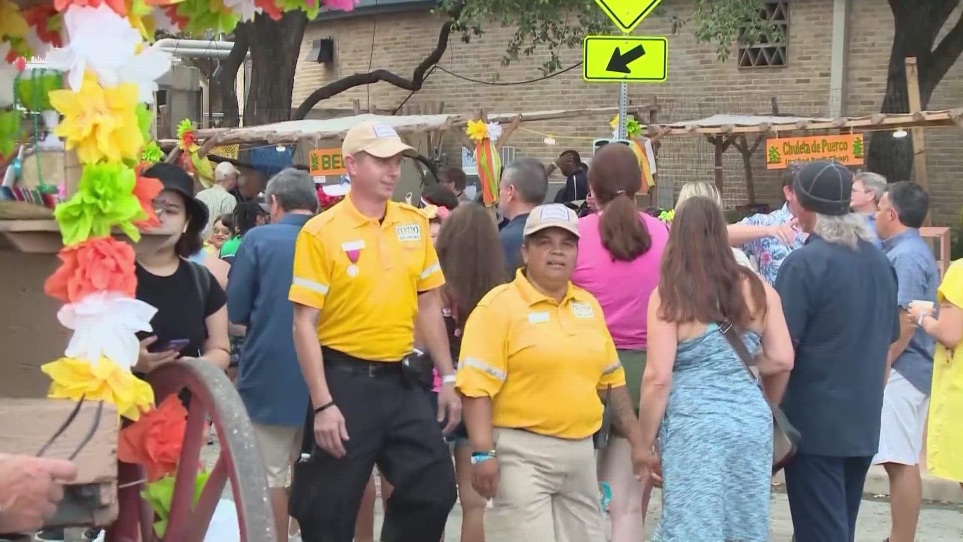 With thousands expected to flood downtown as Fiesta kicks off this week, the City of San Antonio is urging the public to plan ahead for traffic detours and parking.