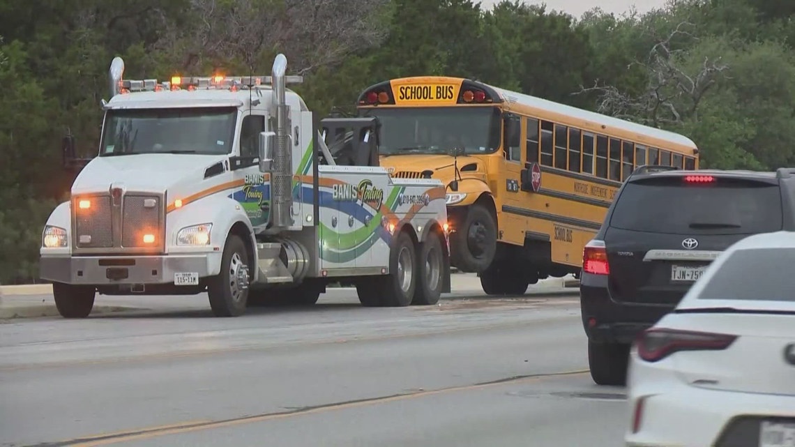 Northside ISD school bus involved in crash on far northwest side ...