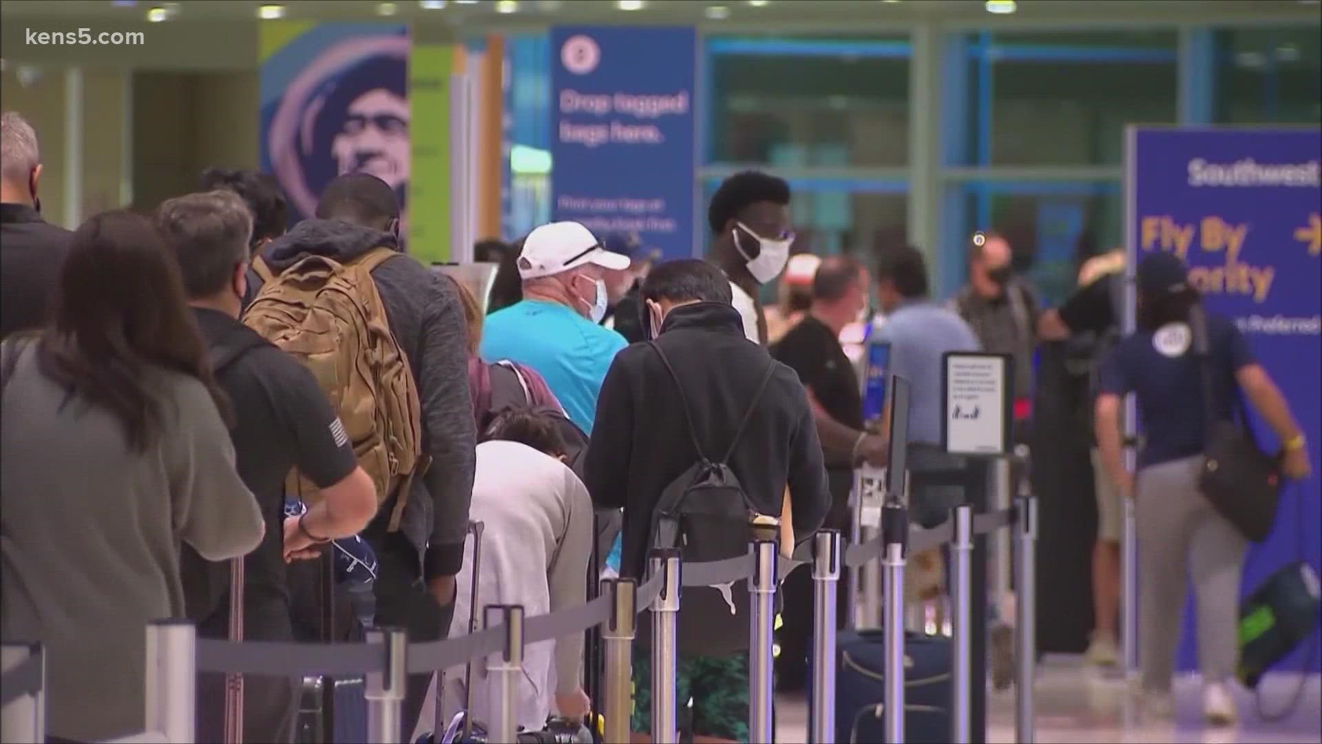 Experts say  Thanksgiving travel is expected to return to pre-pandemic levels in 2021.