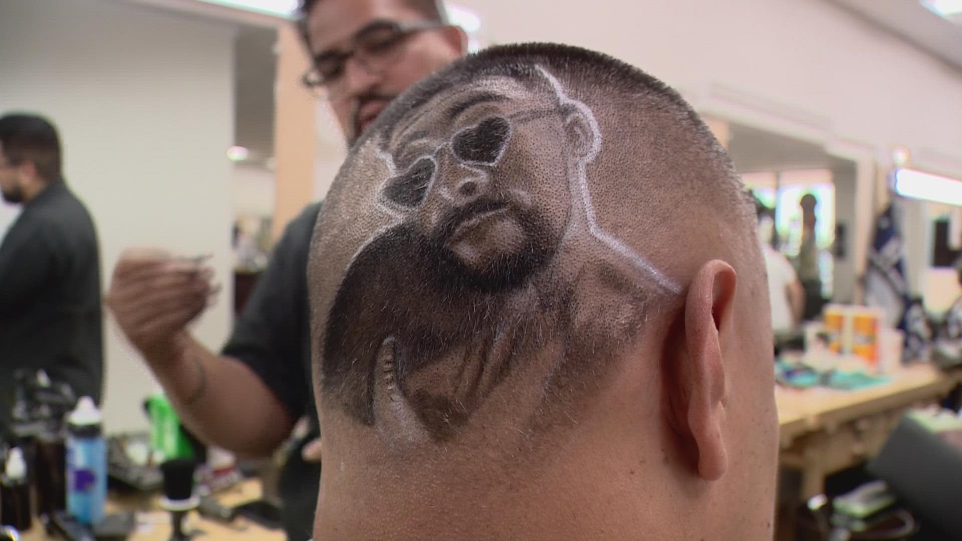 Joe from House of Kardz Barbershop is giving these superfans Bad Bunny haircuts ahead of tonight's concert in SA!