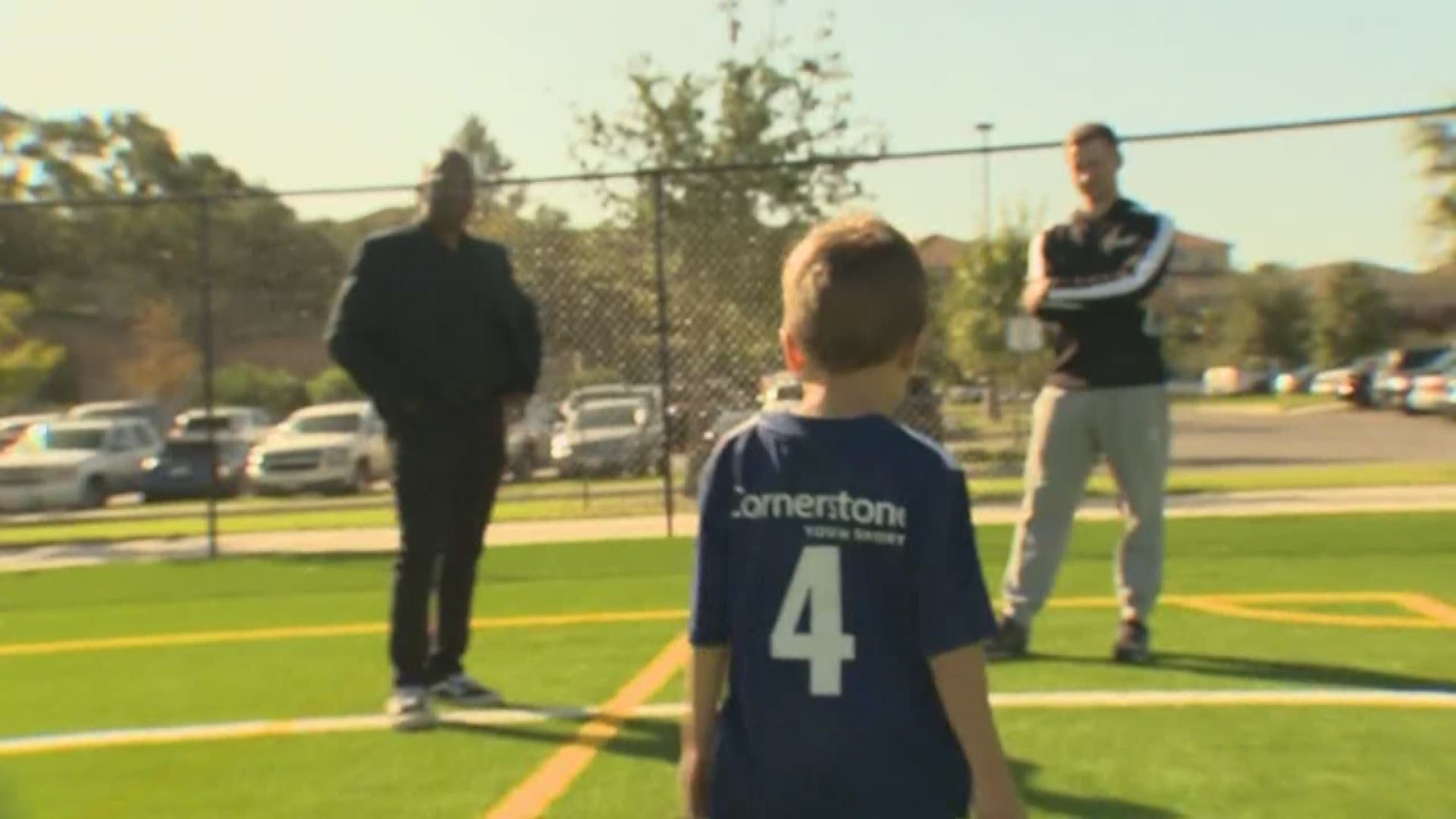 Marvin Hurst introduces you to a little boy who knows how to score, because he's a kid who makes San Antonio great.