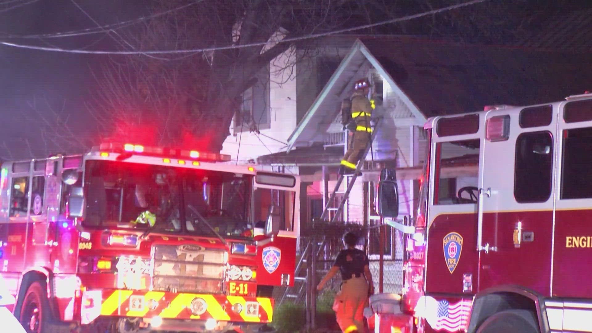 Safd Battle Fire At Boarded Up Home On West Side 7607