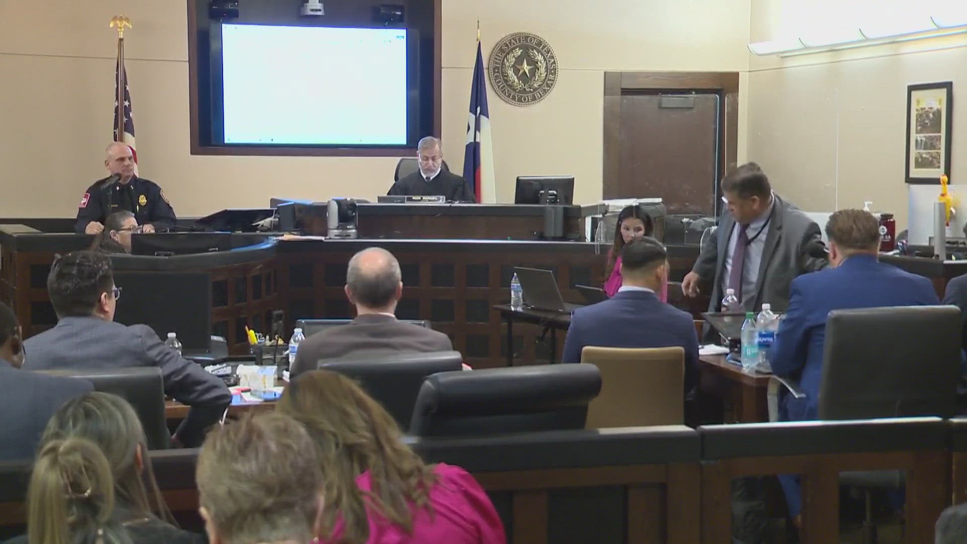 Ex-San Antonio officers face trial in Melissa Perez shooting | kens5.com