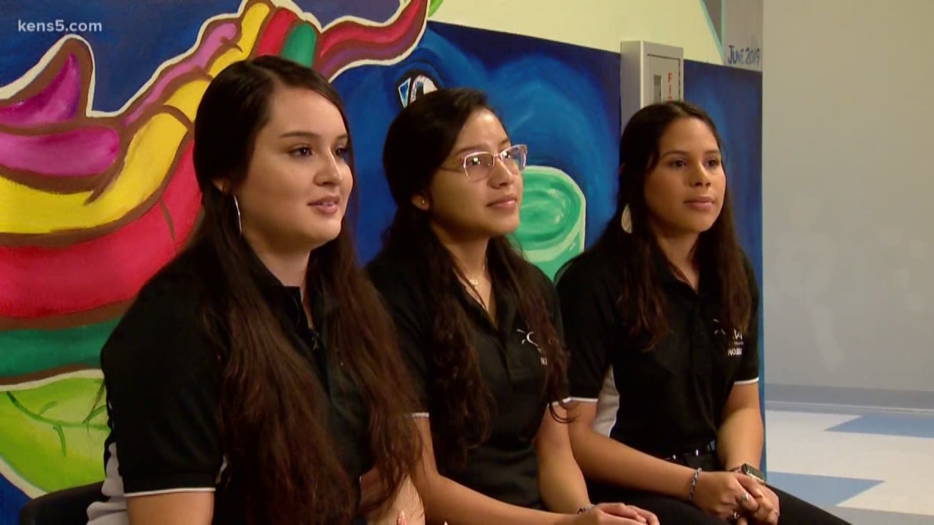 Marvin Hurst introduces you to the young ladies behind the "Mexican American Society" in Kids Who Make San Antonio Great.