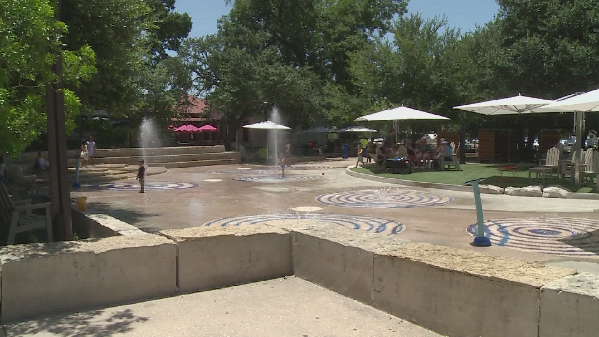 City Councilmembers calling for a curfew to be set for Hemisfair Park