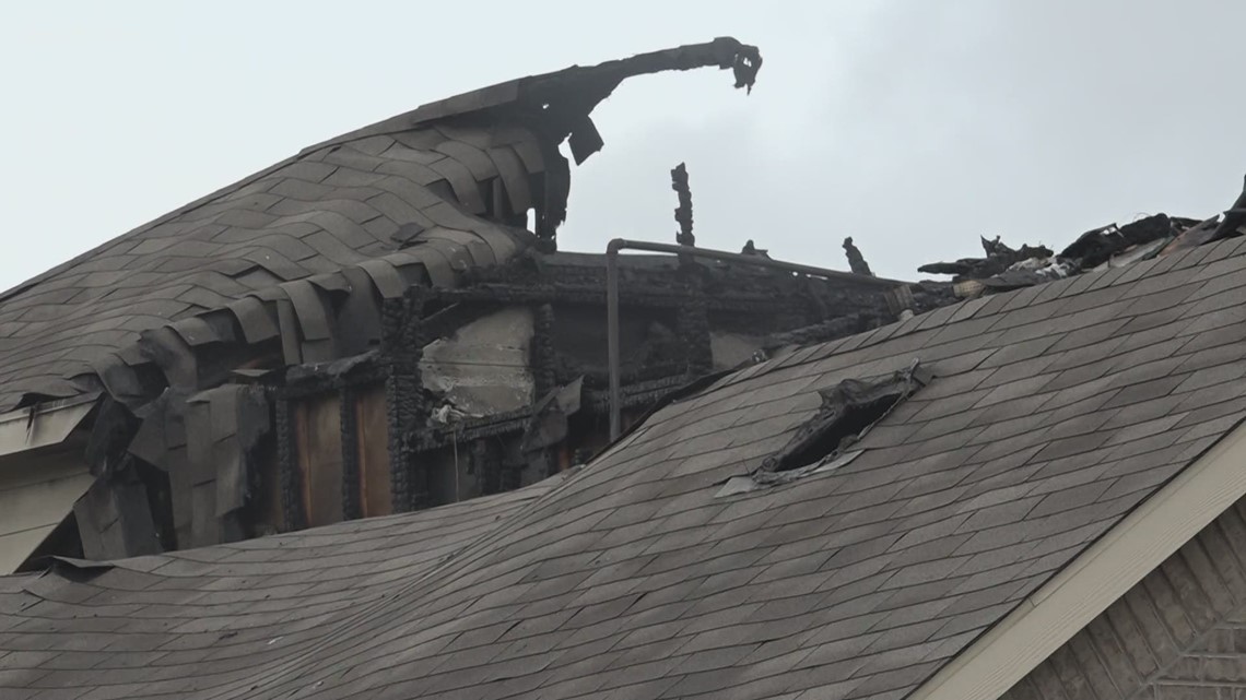 Family keeping strong after house destroyed in fire sparked by lightning - Vimarsana News