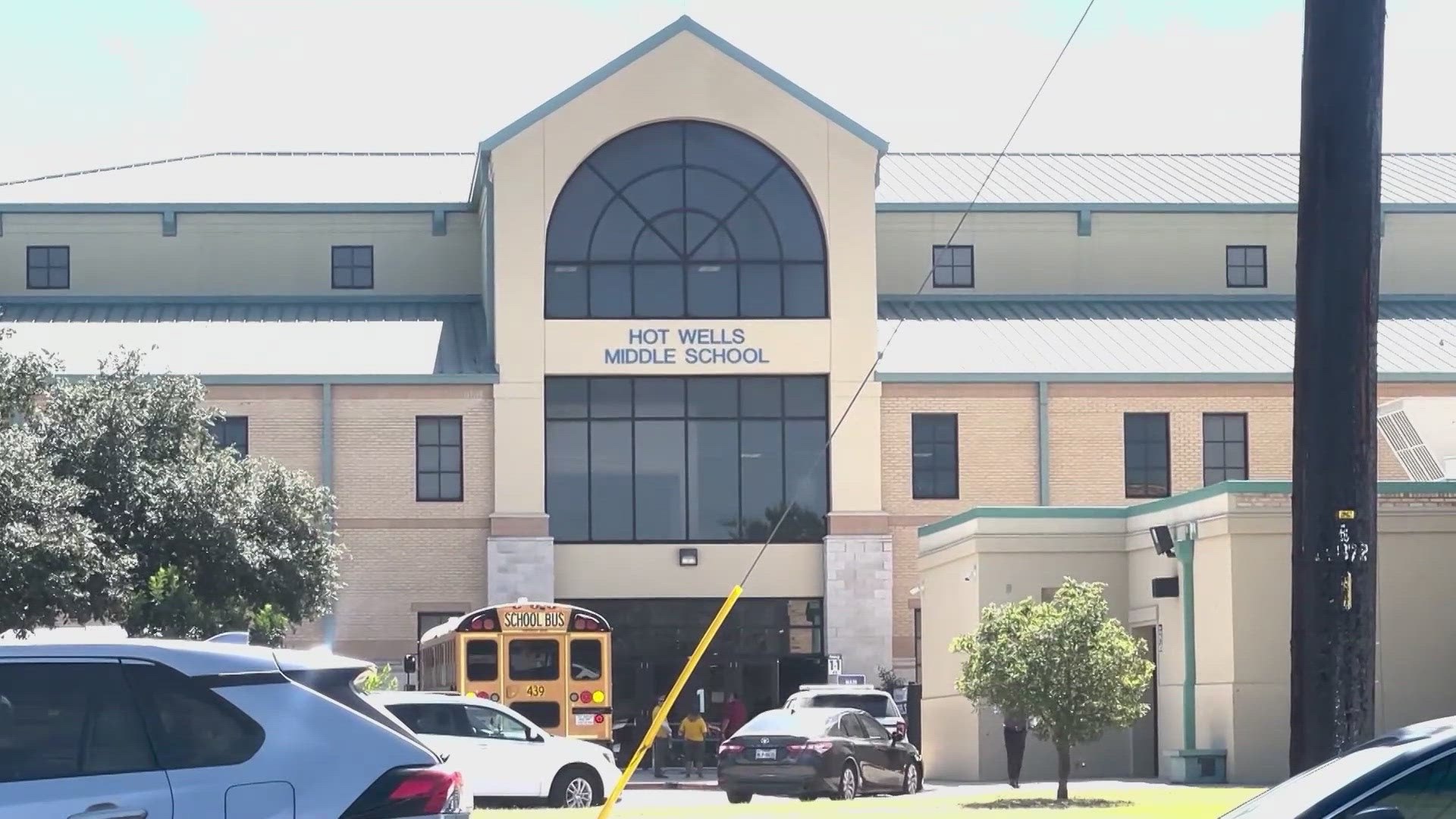 On Friday, Hot Wells Middle School announced they were experiencing air conditioning issues.