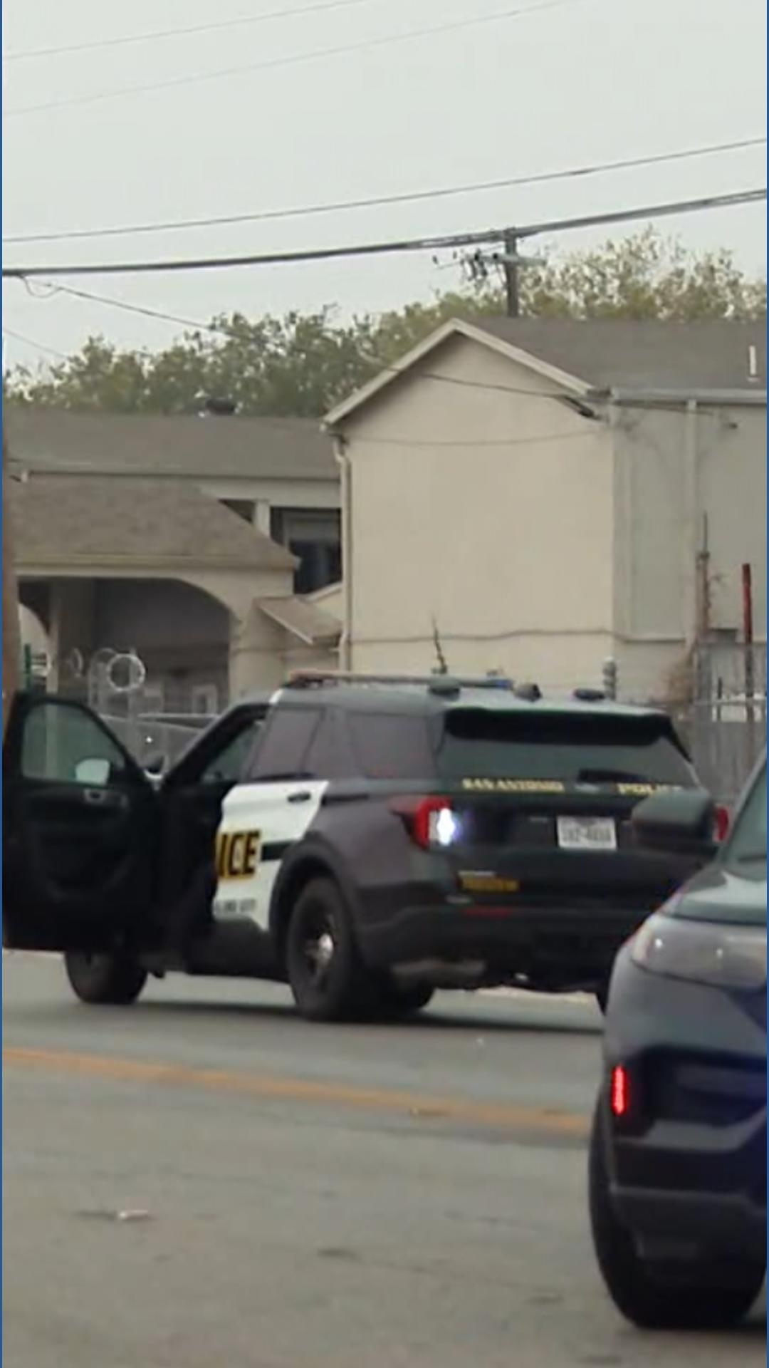 San Antonio police investigate fatal pedestrian crash on west side ...