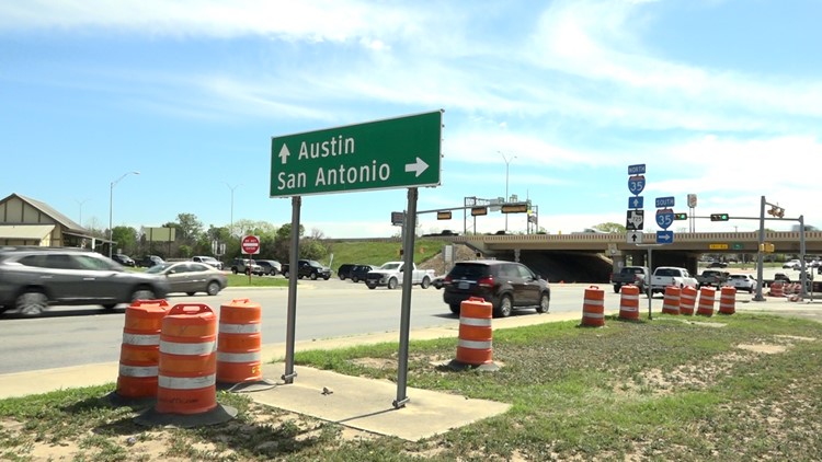Bill supports a connector road between Interstate 35 and SH 130 through Central Texas