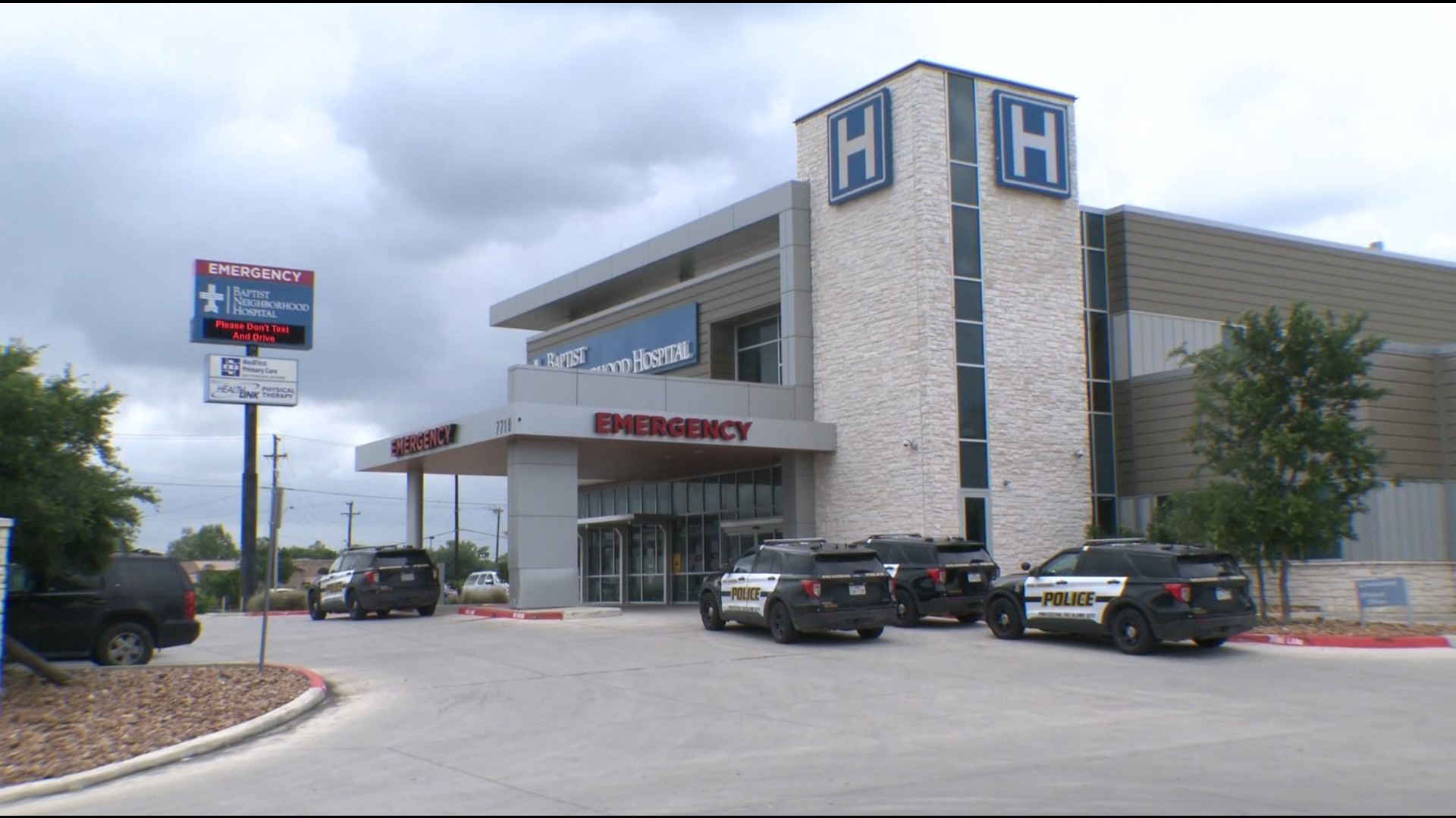 Man shows up shot outside San Antonio hospital | kens5.com