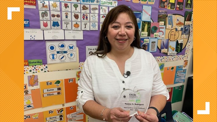 Yvonne Rodriguez wins KENS 5 EXCEL Award for Edgewood ISD