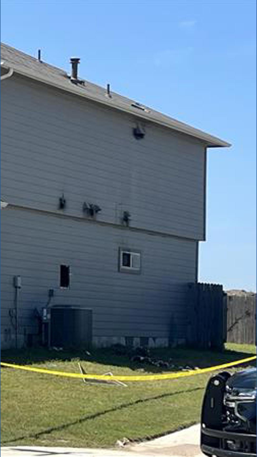 New Braunfels man found dead in fire with gunshot wound | kens5.com
