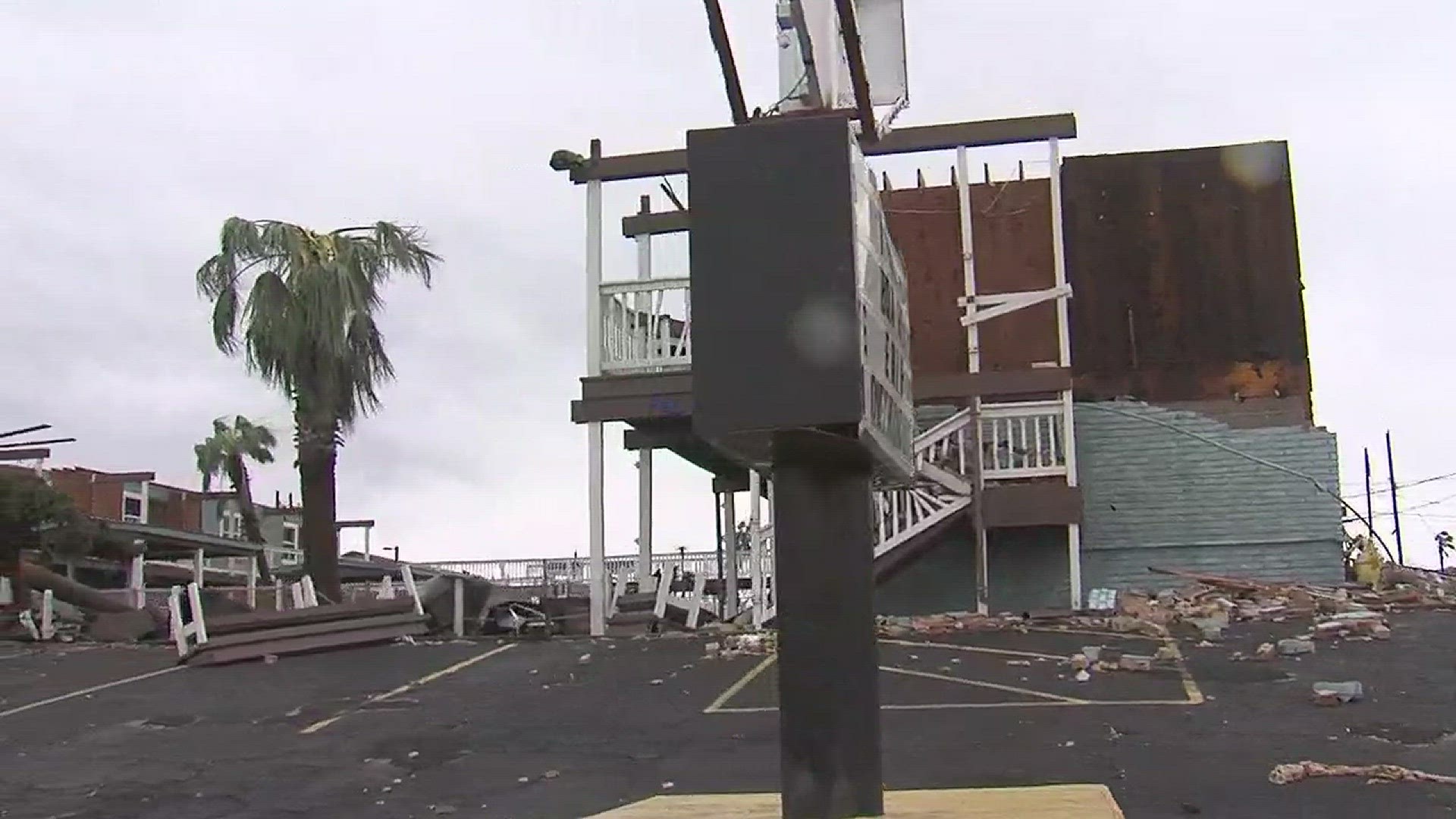 KIII 3News crews were out Saturday morning assessing damage around the Coastal Bend due to Hurricane Harvey, including parts of Rockport that took the brunt of the storm.