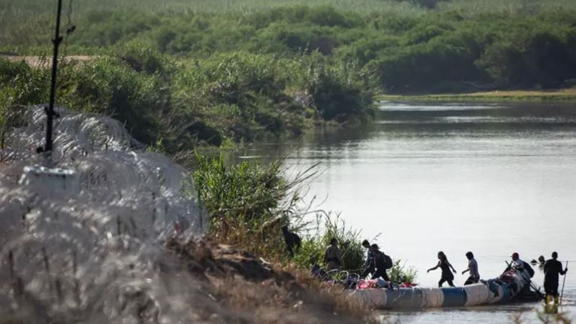 A DPS medic assigned to the border was so disturbed by what he saw that he blew the whistle.