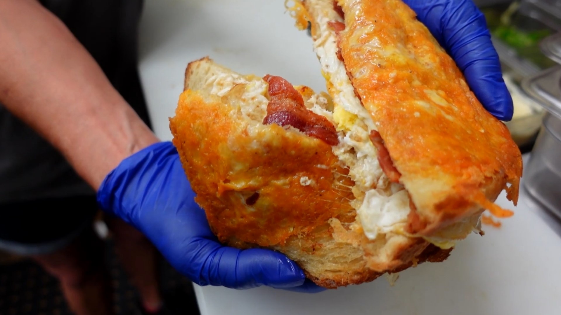 La Vernia's Barbed Wire Burger Co. has juicy options, breakfast