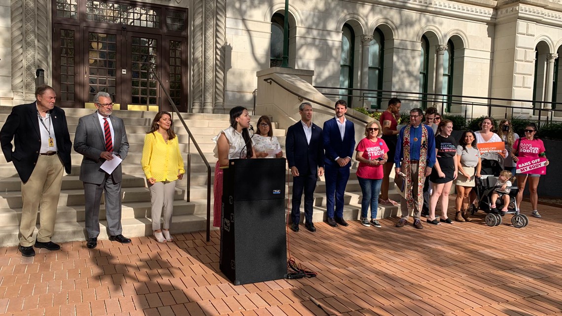 San Antonio city councilmember leads charge to defend abortion rights - Vimarsana News