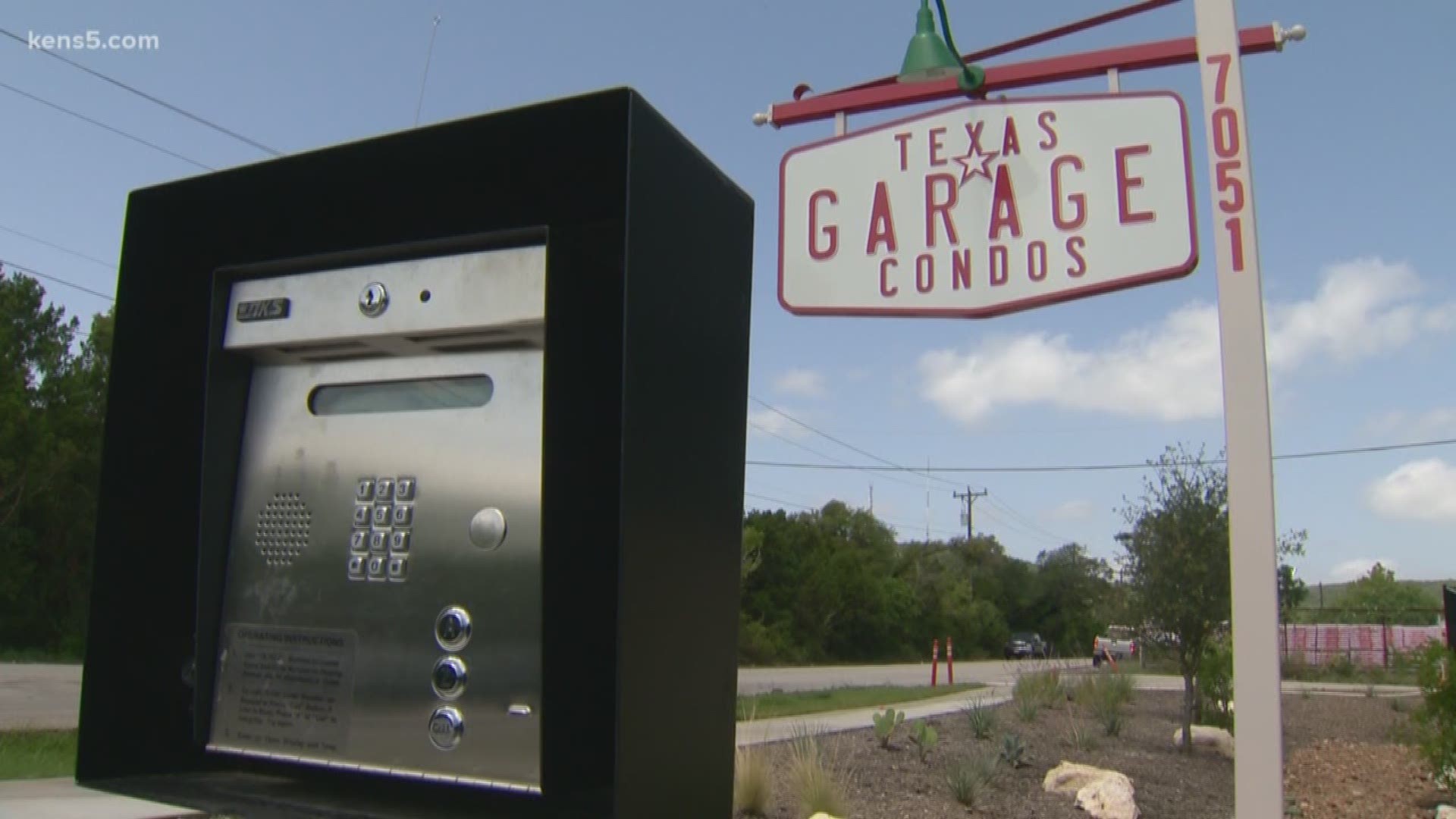 It's the ultimate man cave... a place for car lovers to store and showcase their luxury cars and boats. Eyewitness News reporter Andrea Martinez gives us an inside look at San Antonio's new Texas Garage Condos.