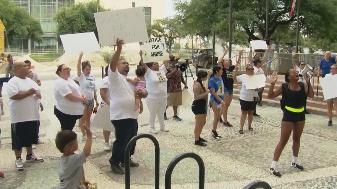 Activists Rally Outside Police Headquarters With Family Of Of Teen Shot ...