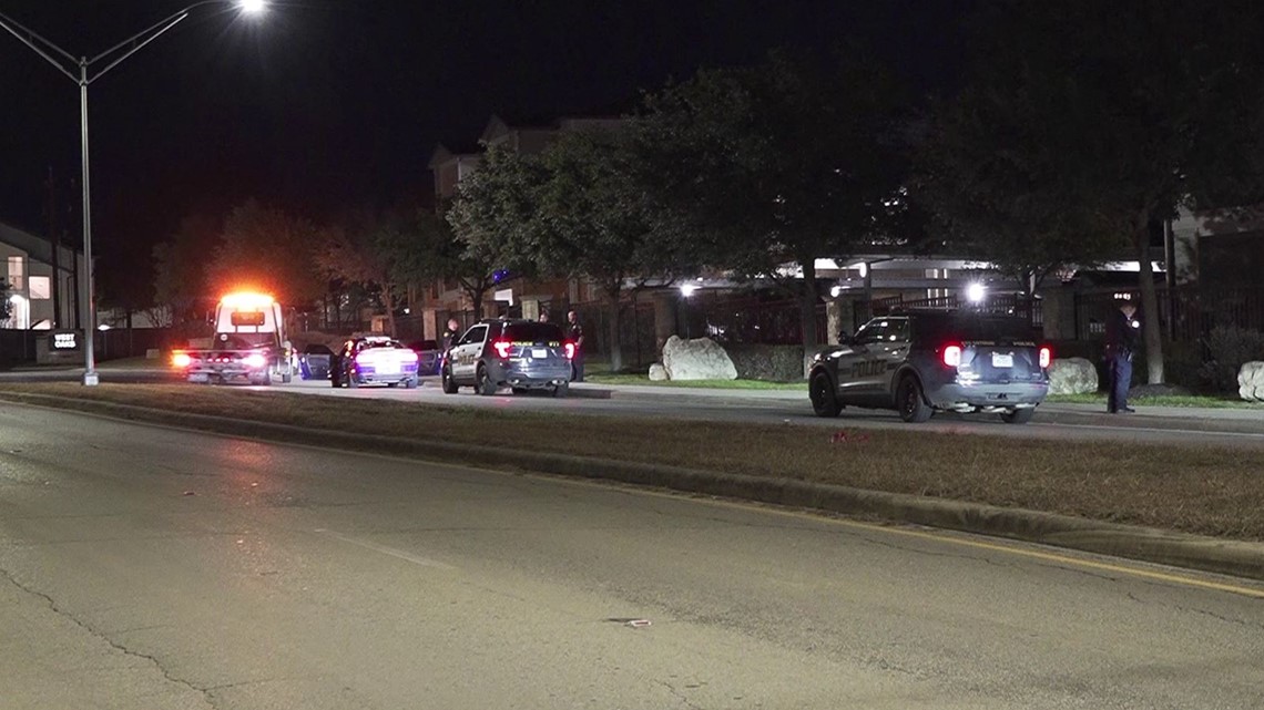 Man found shot in head down the street from club - Vimarsana News