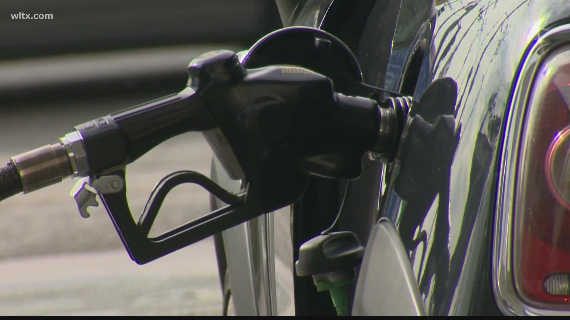 KENS 5's Jeremy Baker goes to an expert economist to find out how much relief Texans can expect at the pump.
