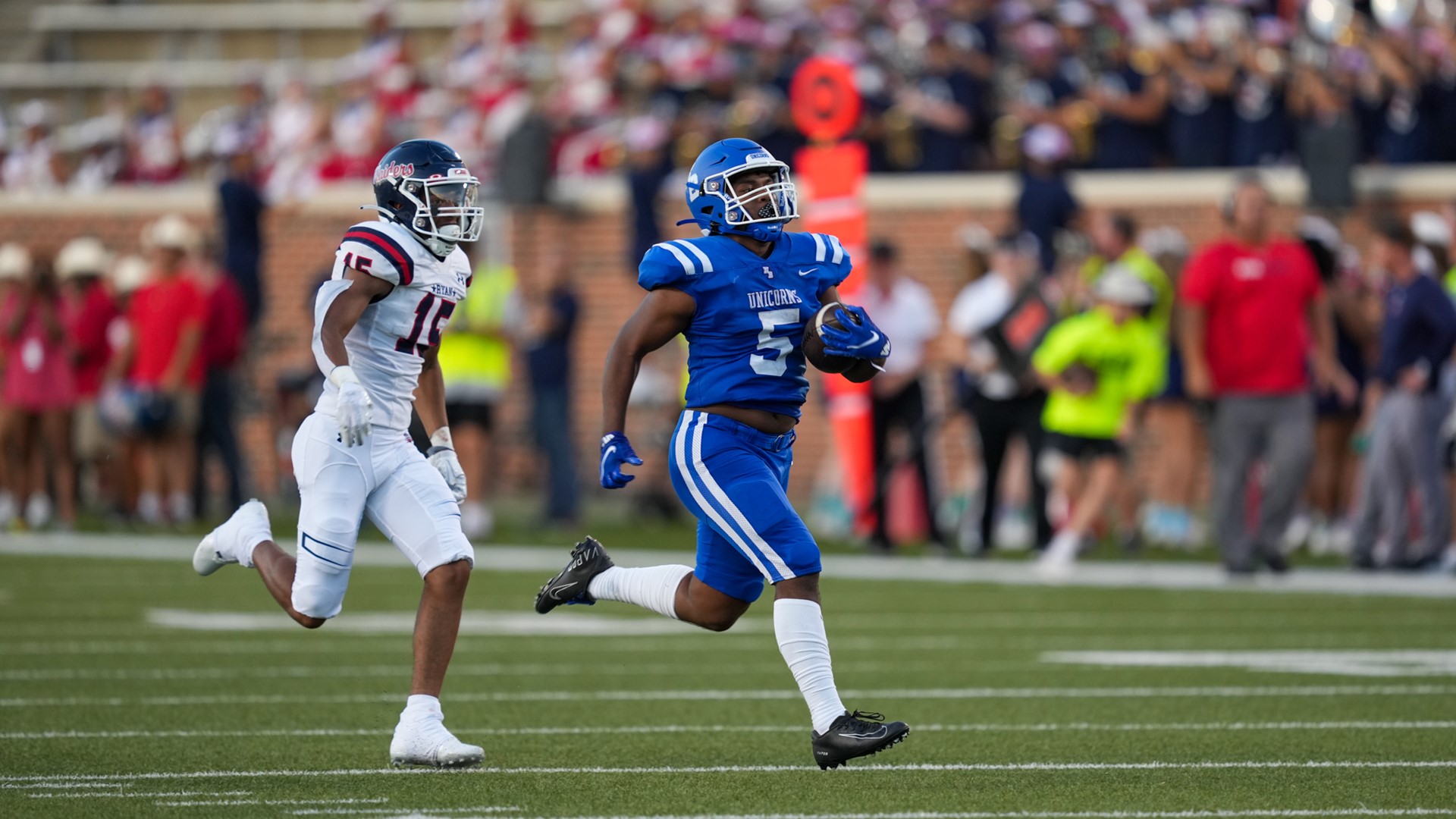 Photos: New Braunfels vs. Denton Ryan | kens5.com