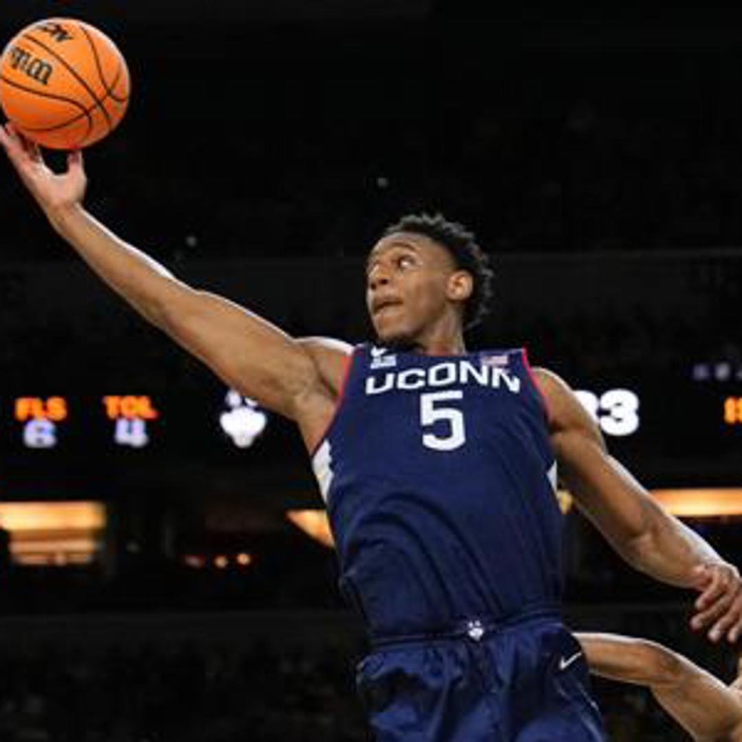Martawan Reed Jr Spurs trade up, select UConn's Tarris Reed Jr. with 26th pick of 2026 ...