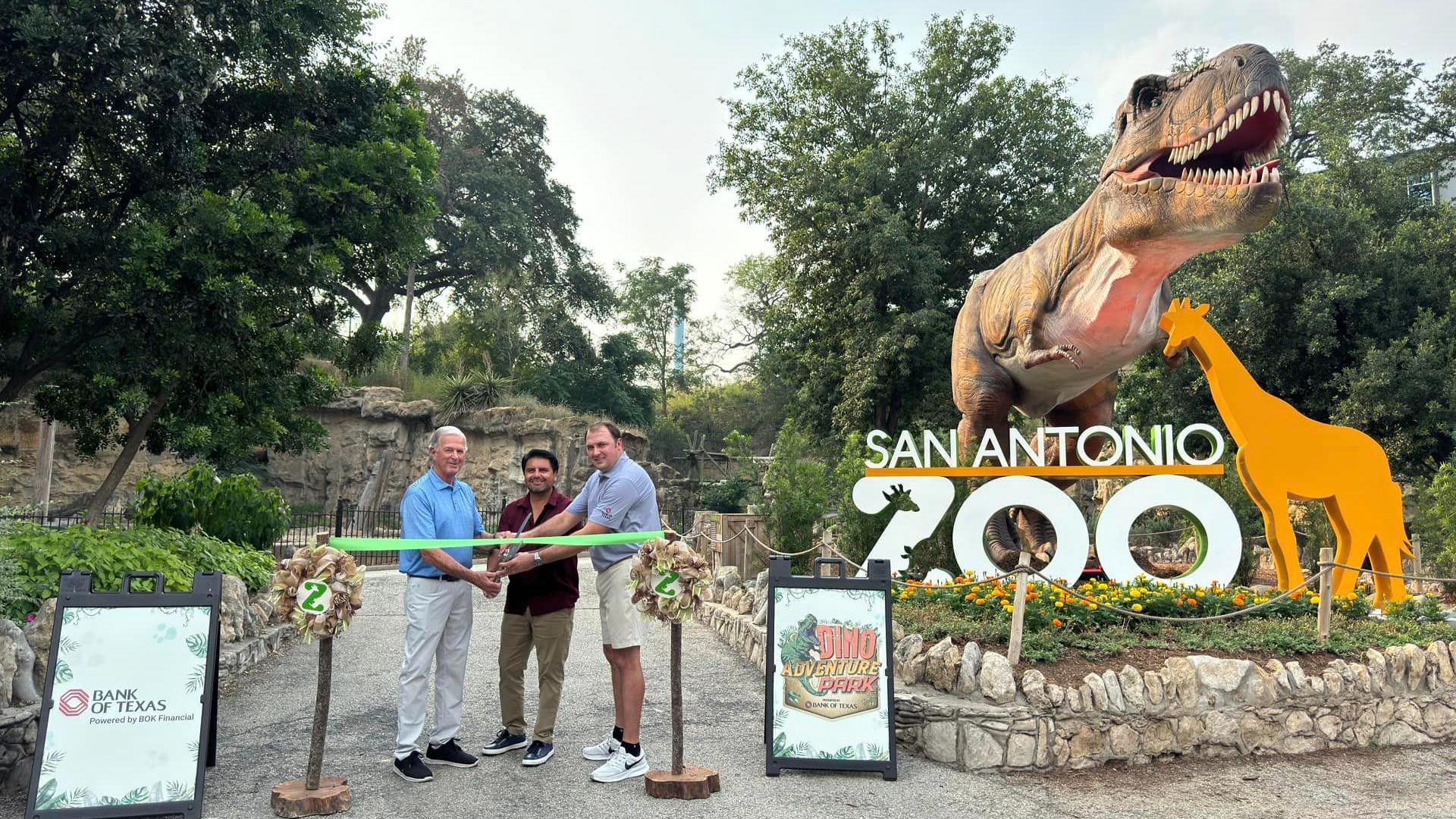 San Antonio zoo offering locals days twice this week | kens5.com