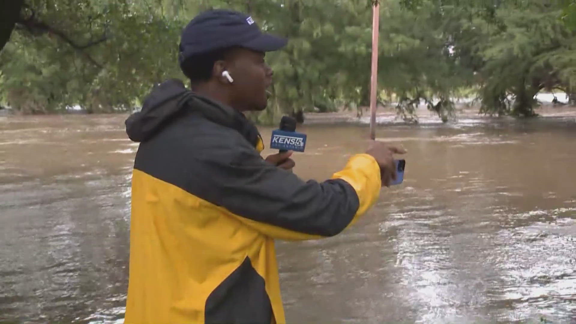 Water surrounding Uvalde Community Park, roads closed | Uvalde Storm ...