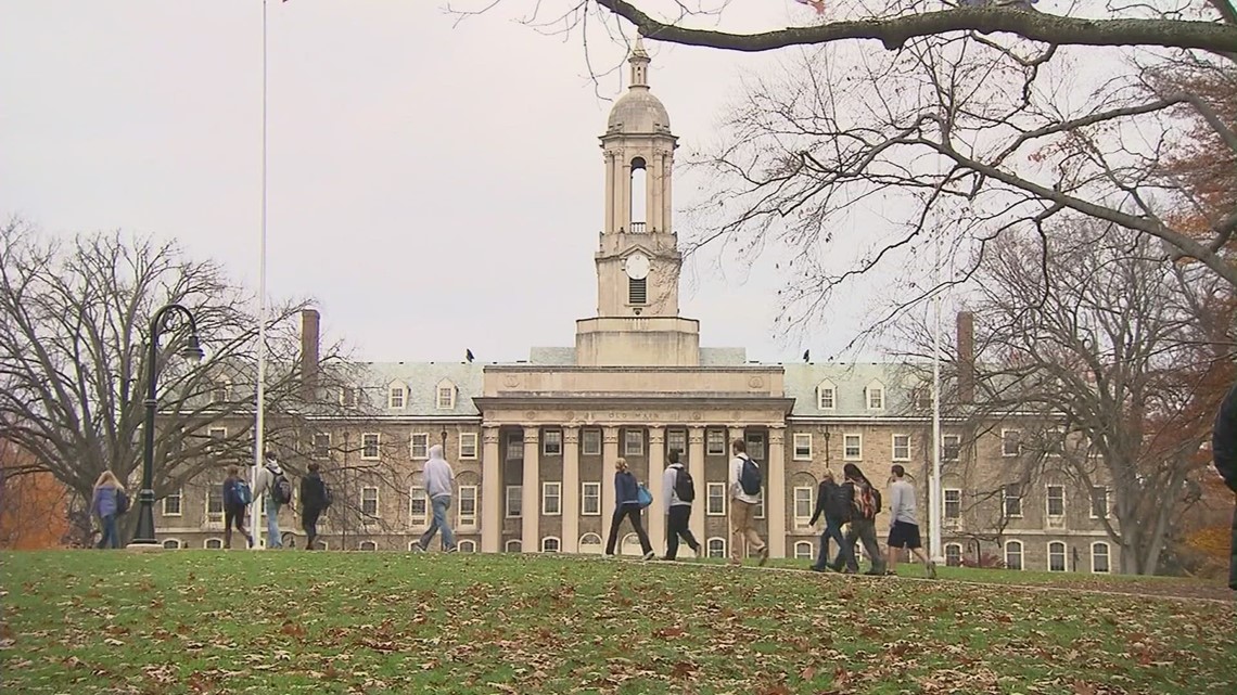 Obama Touts Plan To Change College Loan System