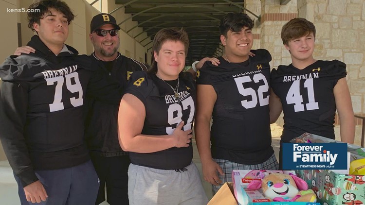 San Antonio area high school athletes donate toys to children in need | Forever Family